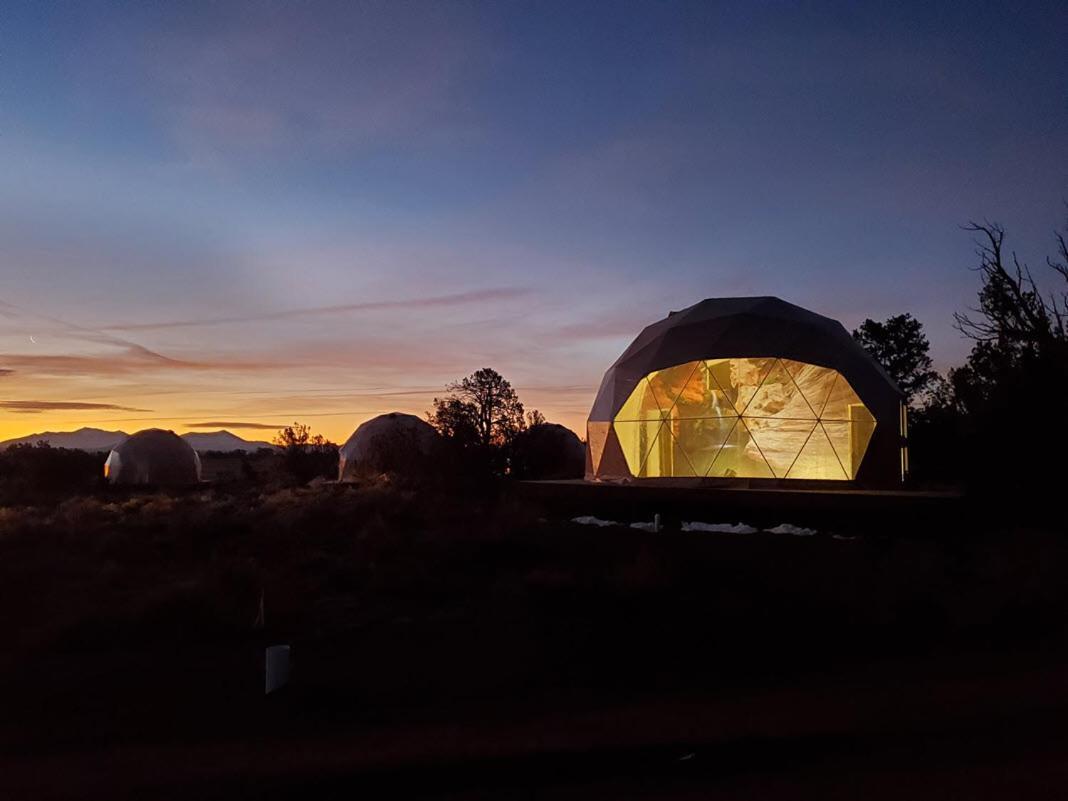 Clear Sky Resorts - Grand Canyon - Unique Sky Domes Valle Exteriér fotografie